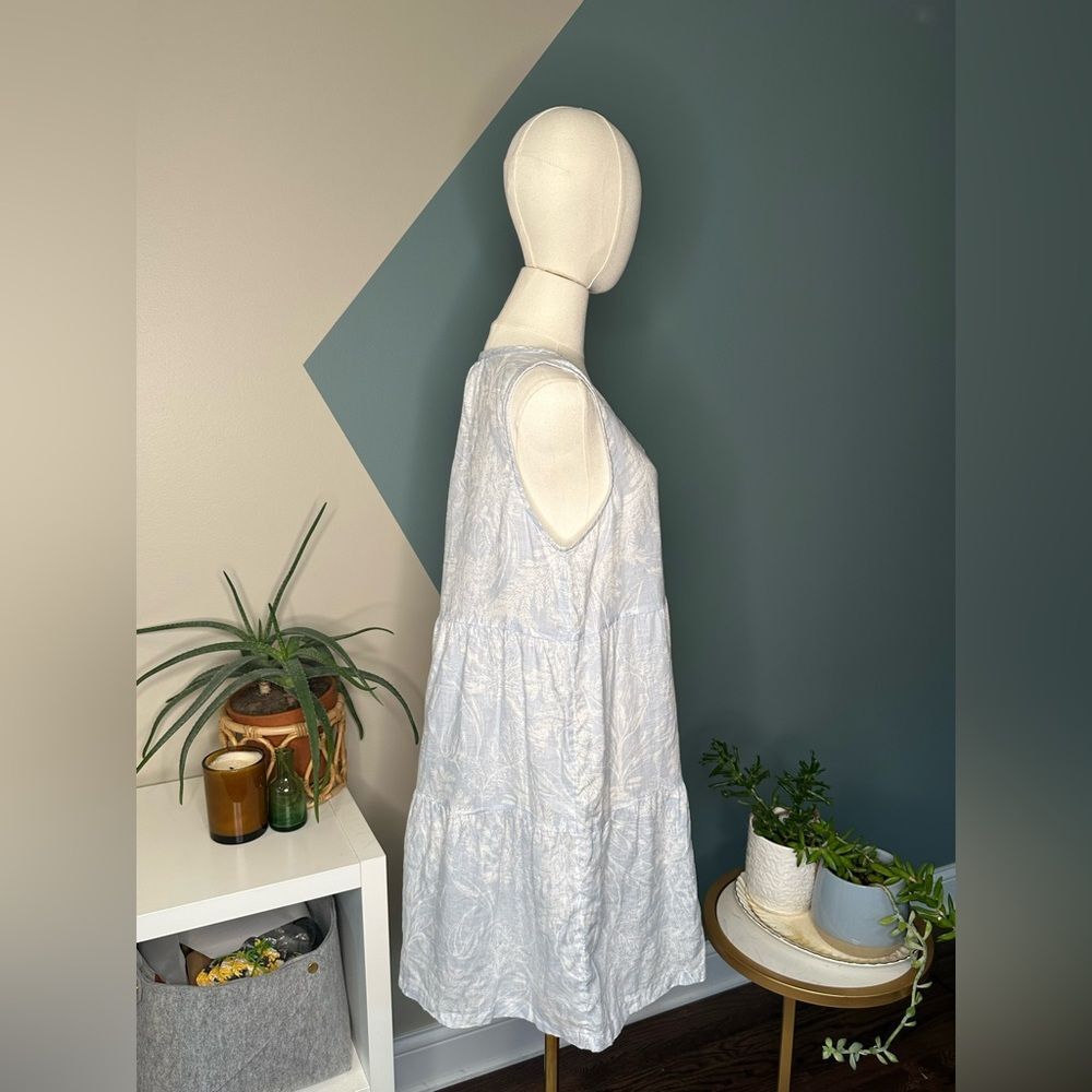 Tahari Linen Tiered Mini Dress Blue White Botanical Print Sleeveless V-Neck Med - Picture 4 of 11